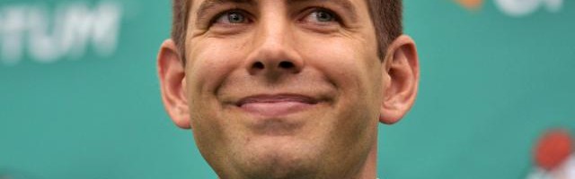 kaiyun安全登录-史蒂文斯：与霍福德彼此熟悉 十分看好布朗的潜力