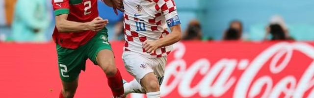 kaiyun体育网-37岁魔笛全力换不回胜利 人才匮乏格子军前路艰难