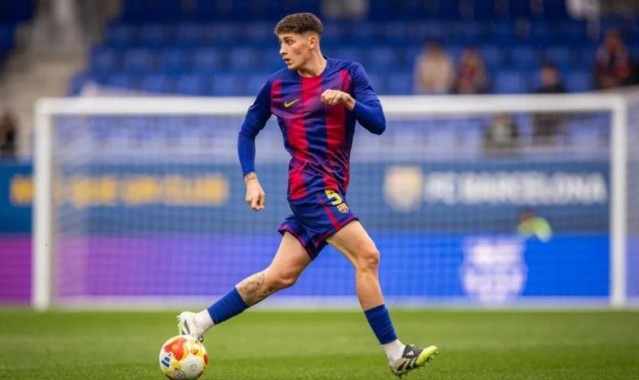 kaiyun安全登录-世体：巴萨计划在今夏正式买断19岁乌拉圭后卫帕西菲科