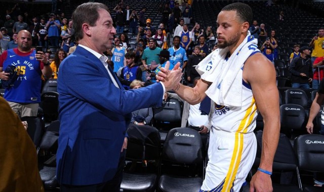 16战15胜，勇士找到赢球秘诀！3公式解放库里2改变弥补巴特勒报销