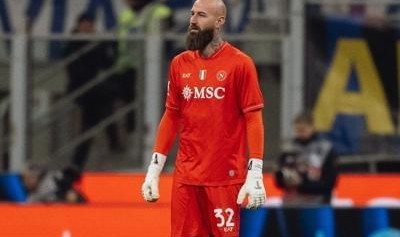 kaiyun正规平台-将缺战切尔西！官方：那不勒斯门将萨维奇左大腿腿筋拉伤