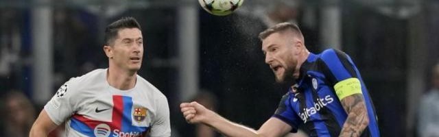 巴萨不会破大巴，裁判只见巴萨手球不见国际手球